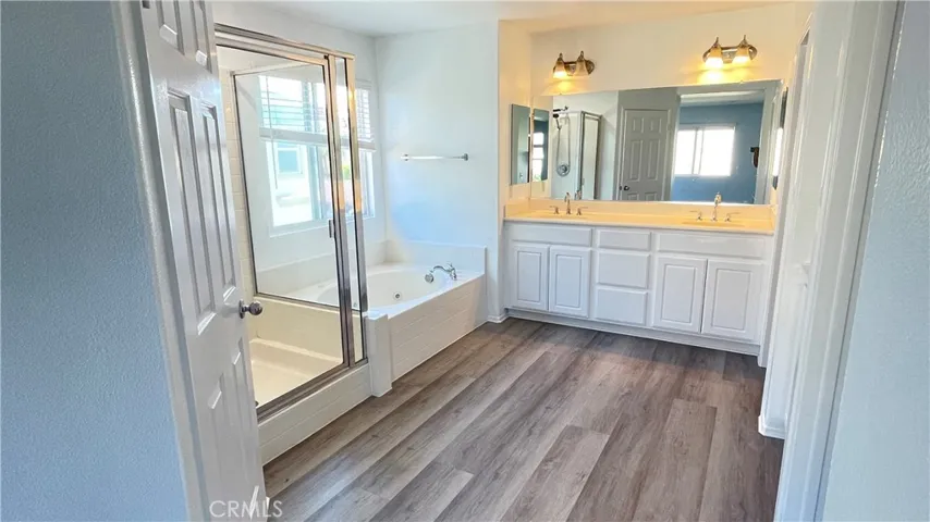 6521 Thistledown Street, Eastvale, California 92880