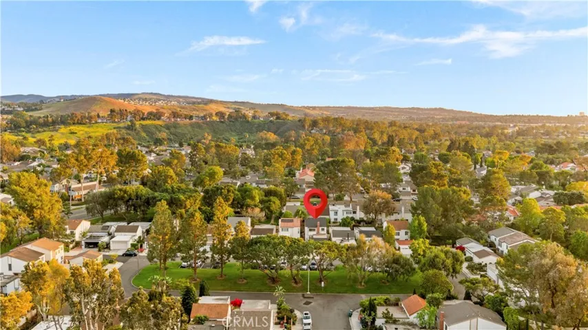 54 Willow Tree, Irvine, California 92612