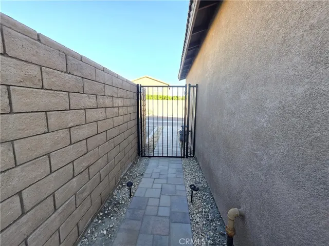 26866 Rio Madre Drive, Cathedral City, California 92234