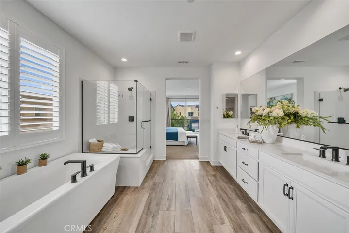 446 Chorus, Irvine, California 92618