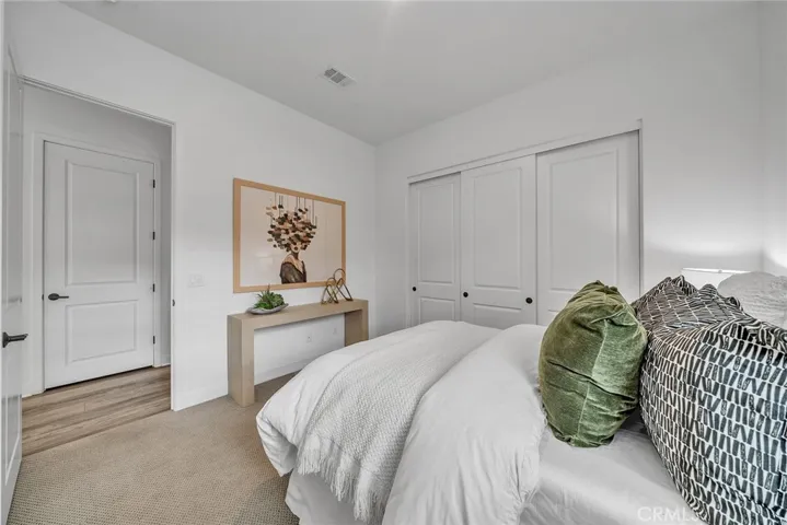 446 Chorus, Irvine, California 92618