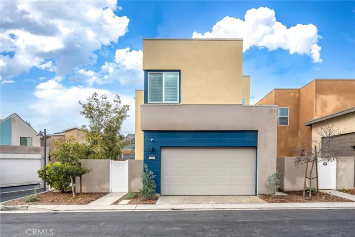 446 Chorus, Irvine, California 92618
