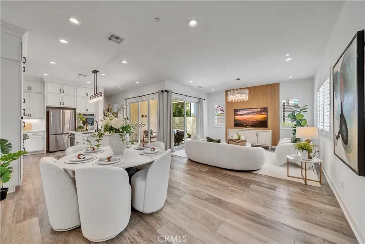 446 Chorus, Irvine, California 92618