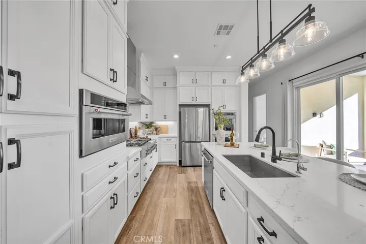 446 Chorus, Irvine, California 92618