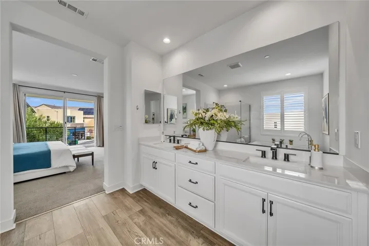 446 Chorus, Irvine, California 92618