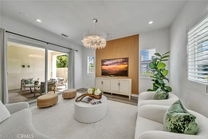 446 Chorus, Irvine, California 92618