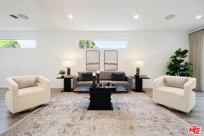 11614 Colfax Meadow Lane, Studio City, California 91604