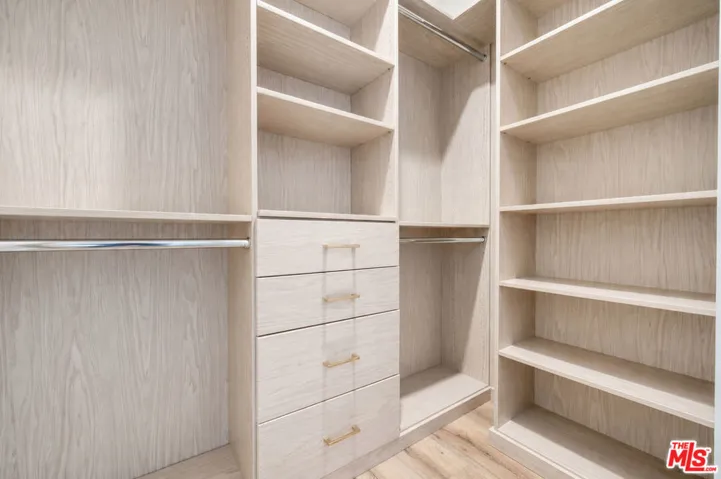 11614 Colfax Meadow Lane, Studio City, California 91604