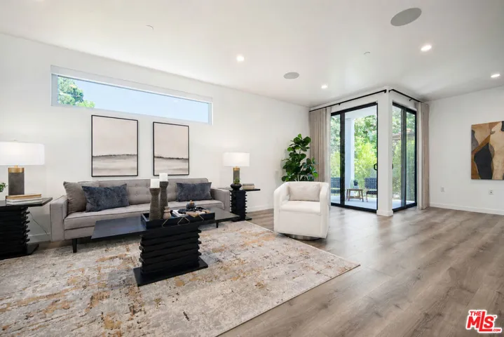 11614 Colfax Meadow Lane, Studio City, California 91604