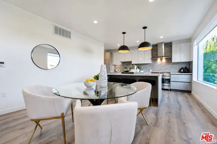 11614 Colfax Meadow Lane, Studio City, California 91604