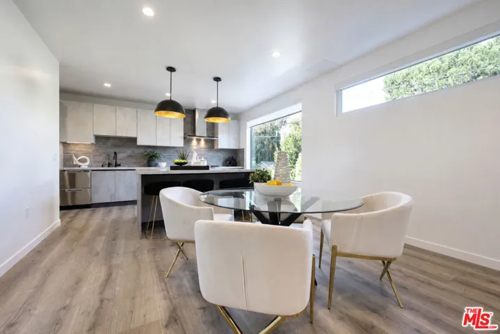 11614 Colfax Meadow Lane, Studio City, California 91604