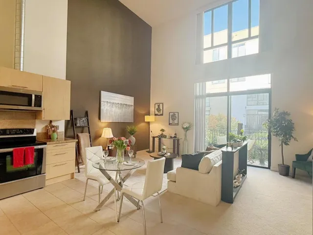 88 Bush Street 2202, San Jose, California 95126