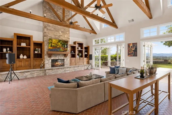 2061 Skyline Drive, Fullerton, California 92831