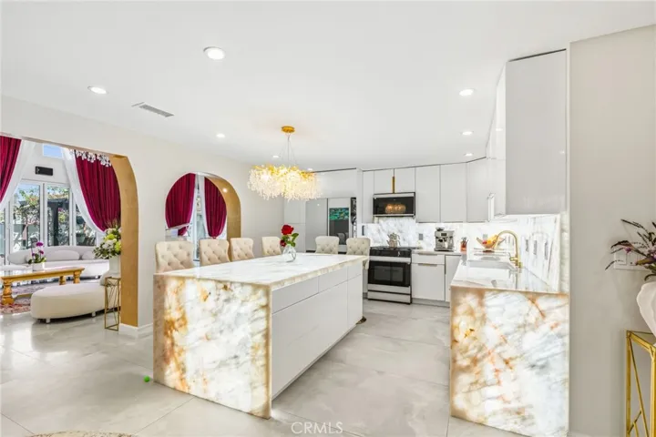 24812 Pitcairn Way, Torrance, California 90505