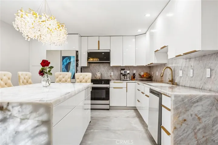 24812 Pitcairn Way, Torrance, California 90505