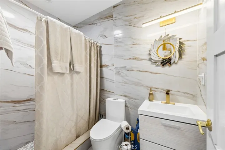 24812 Pitcairn Way, Torrance, California 90505