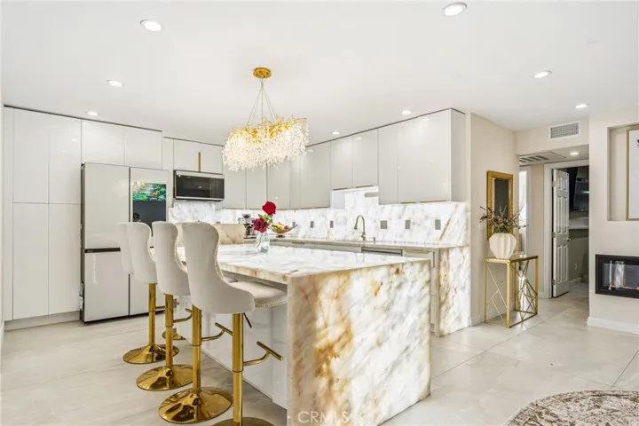 24812 Pitcairn Way, Torrance, California 90505