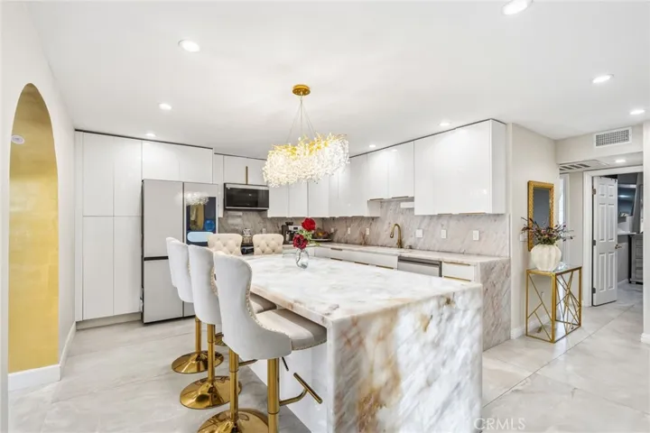 24812 Pitcairn Way, Torrance, California 90505