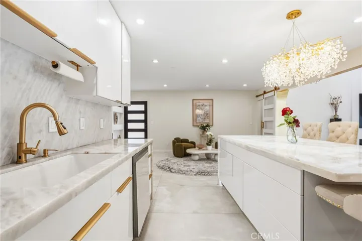 24812 Pitcairn Way, Torrance, California 90505