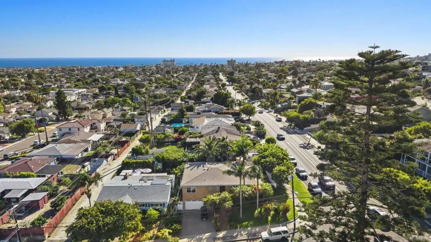 4886 Jewell Street, San Diego, California 92109