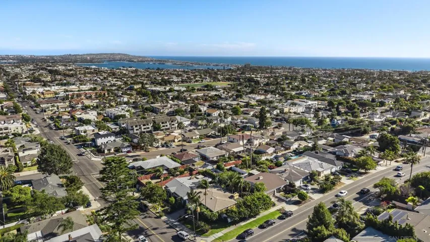 4886 Jewell Street, San Diego, California 92109