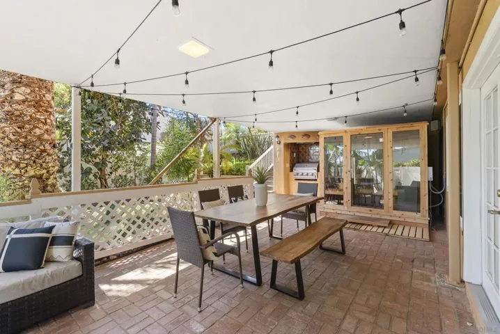 4886 Jewell Street, San Diego, California 92109