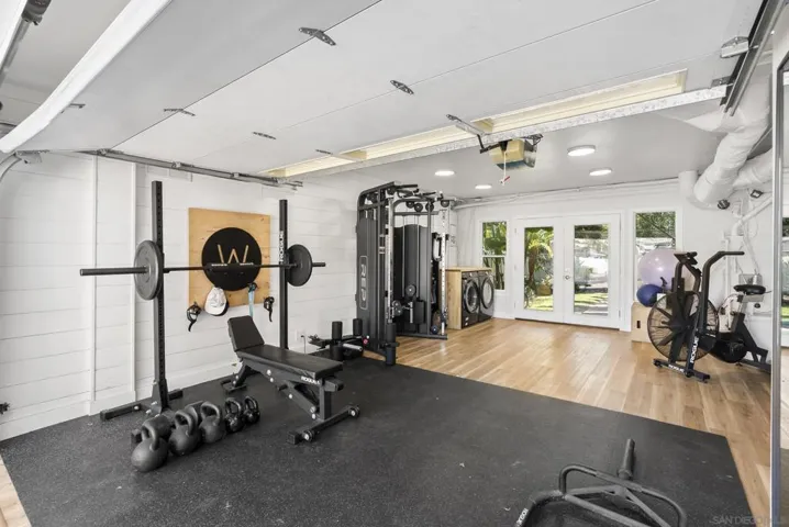 4886 Jewell Street, San Diego, California 92109