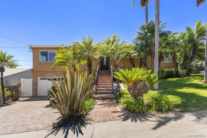4886 Jewell Street, San Diego, California 92109