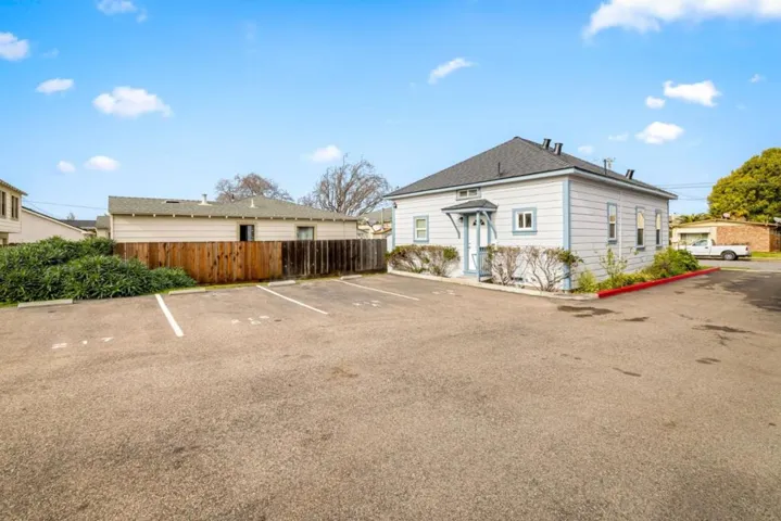 Lang Street, Salinas, California 93901