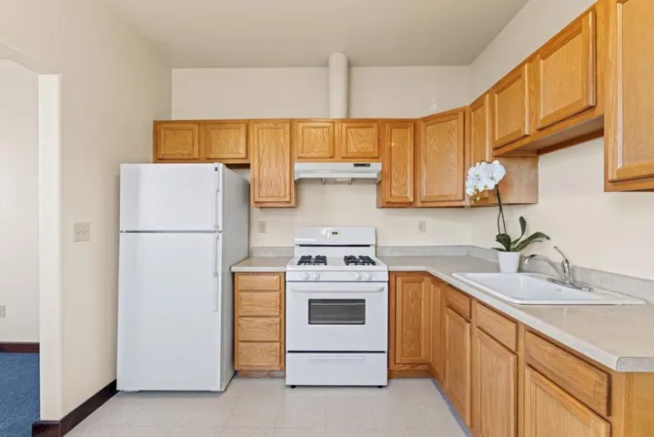 Lang Street, Salinas, California 93901