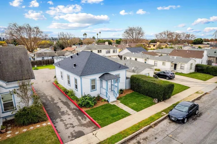 Lang Street, Salinas, California 93901