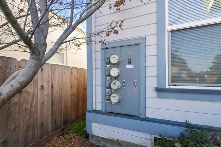 Lang Street, Salinas, California 93901