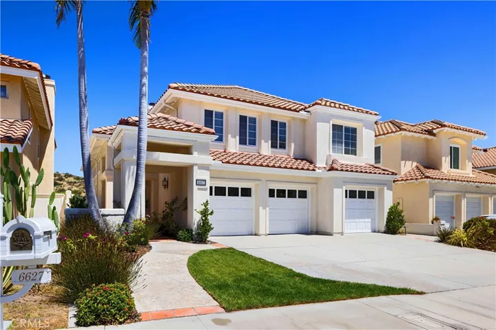 Welcome to 6627 E Pinnacle Pointe