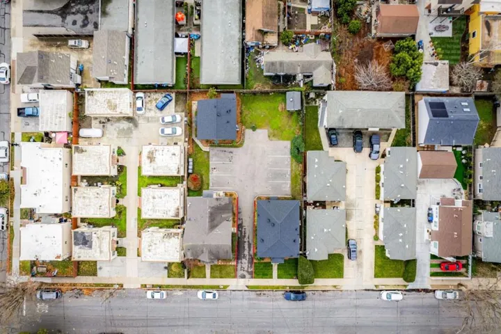 Lang Street, Salinas, California 93901