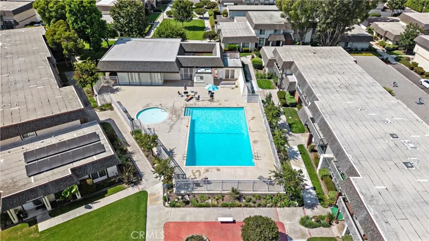Association Poo, Clubhouse, and Children's pool