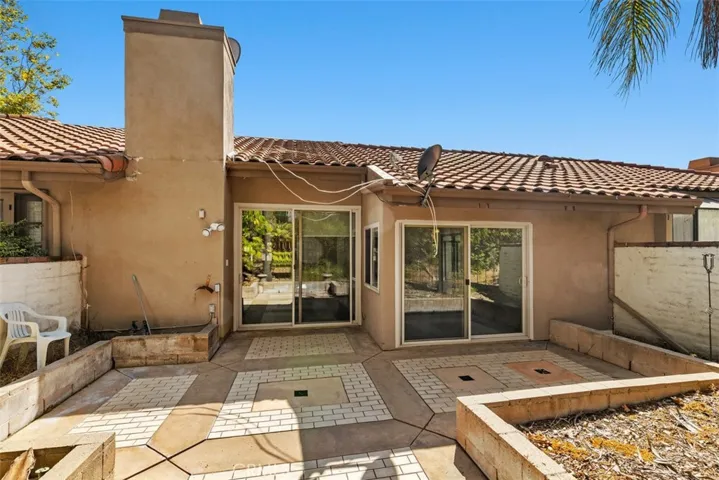 1760 Del Prado, Pomona, California 91768