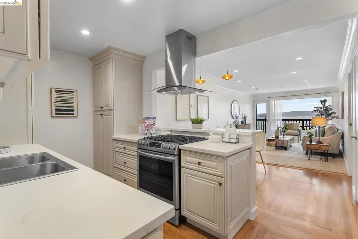 410 Marine St, Richmond, California 94801