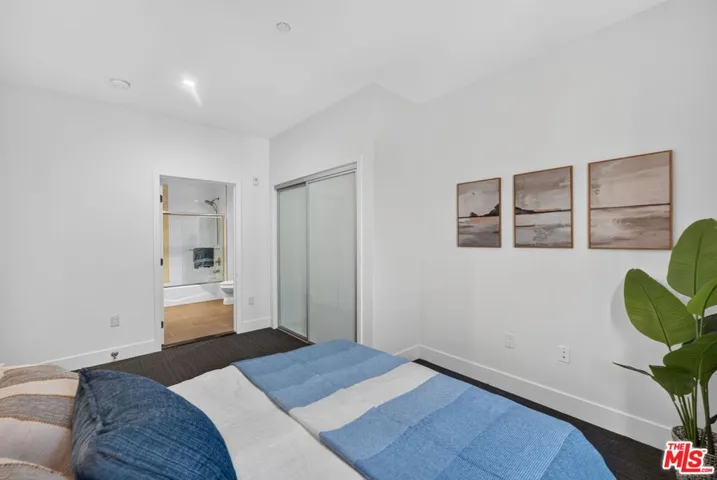 1700 Sawtelle Boulevard 8, Los Angeles, California 90025