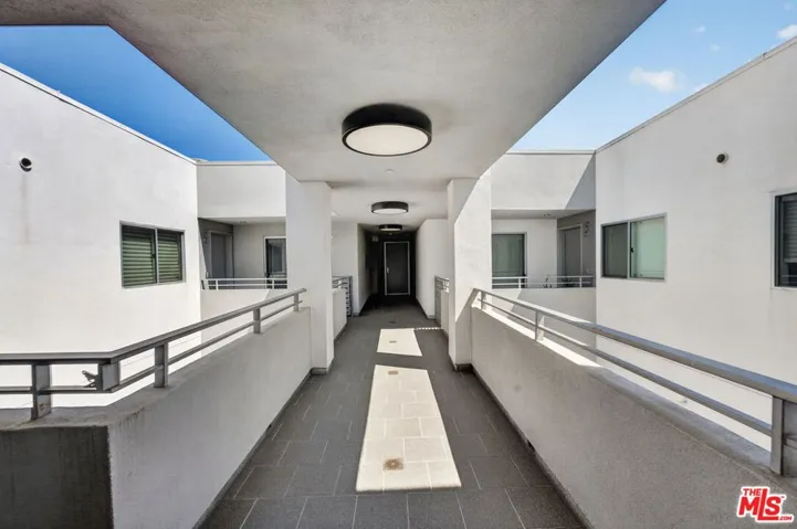 1700 Sawtelle Boulevard 8, Los Angeles, California 90025