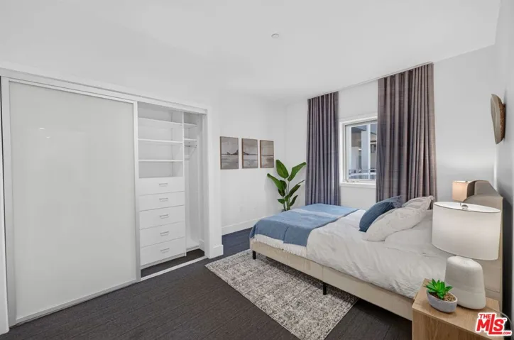 1700 Sawtelle Boulevard 8, Los Angeles, California 90025