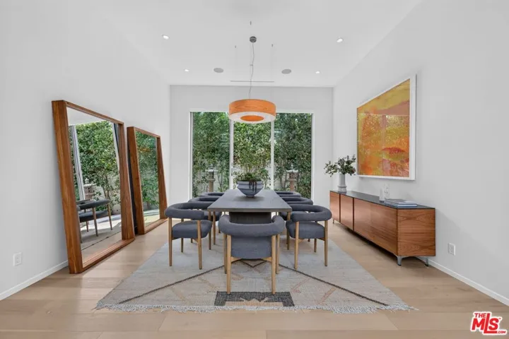 6356 W 5th Street, Los Angeles, California 90048