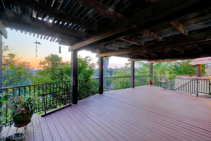 30458 Cool Valley Highlands Road, Valley Center, California 92082