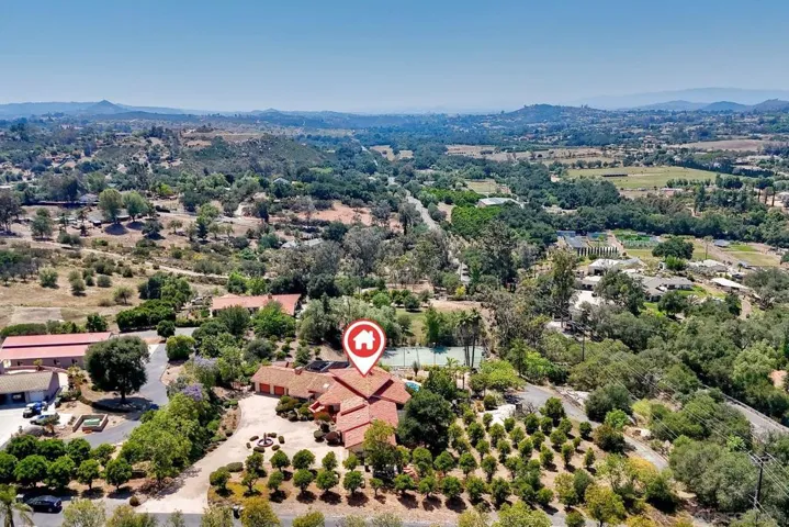 30458 Cool Valley Highlands Road, Valley Center, California 92082