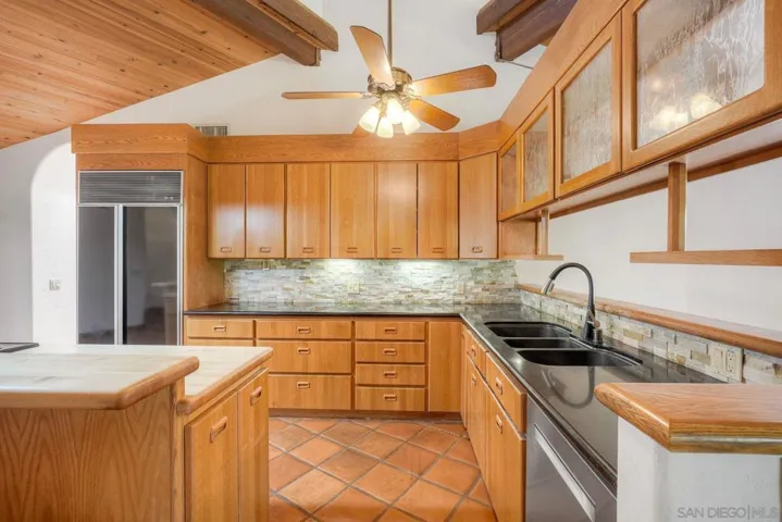 30458 Cool Valley Highlands Road, Valley Center, California 92082