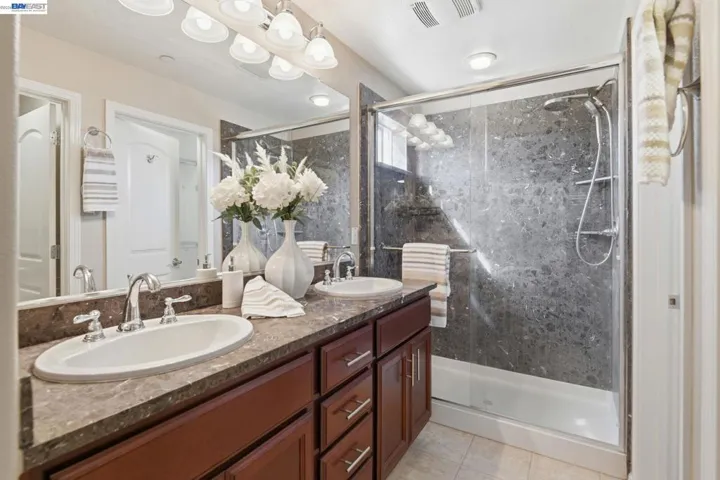 152 Heligan Lane 15, Livermore, California 94551-9999