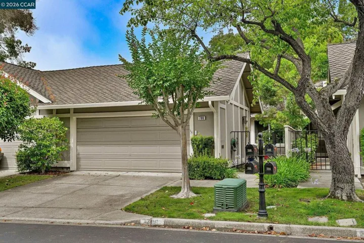 706 Lakeside Ct, Danville, California 94526