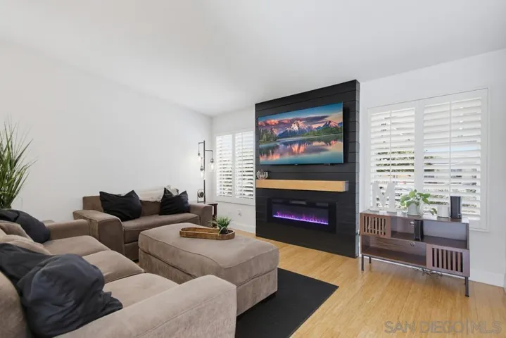 12979 Calle De Las Rosas, San Diego, California 92129