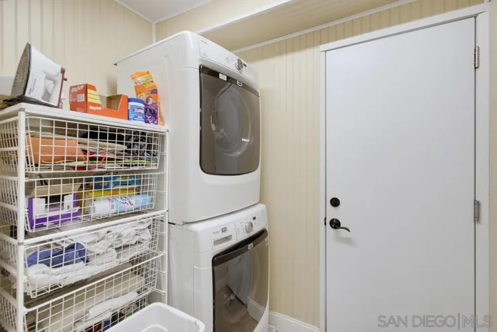 12979 Calle De Las Rosas, San Diego, California 92129