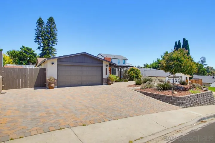 12979 Calle De Las Rosas, San Diego, California 92129