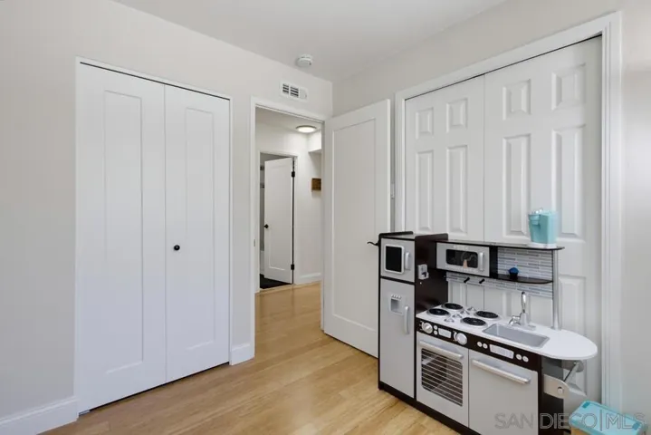 12979 Calle De Las Rosas, San Diego, California 92129
